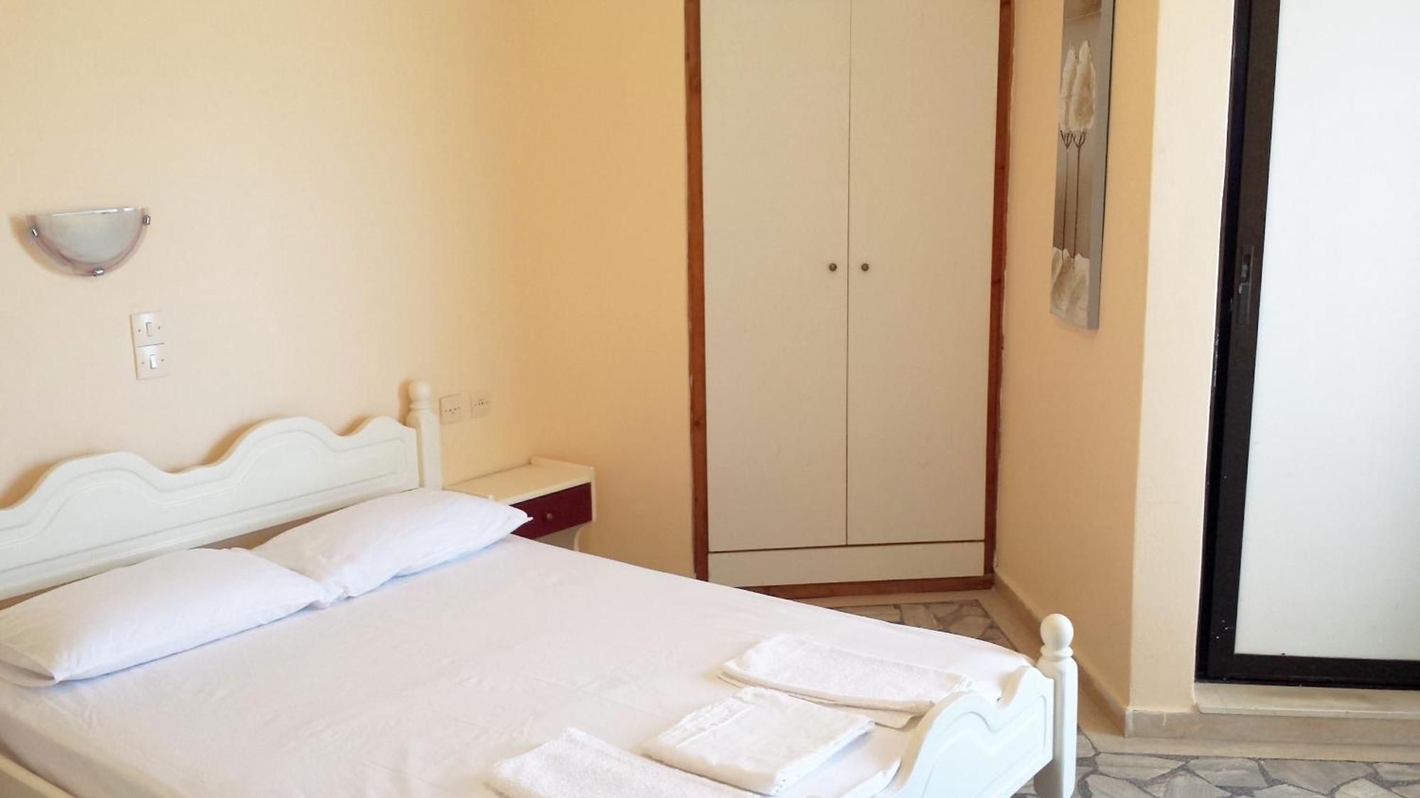 Agios Nikolaos  Intos Apartments מראה חיצוני תמונה